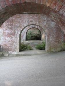 Aquaduct Archways